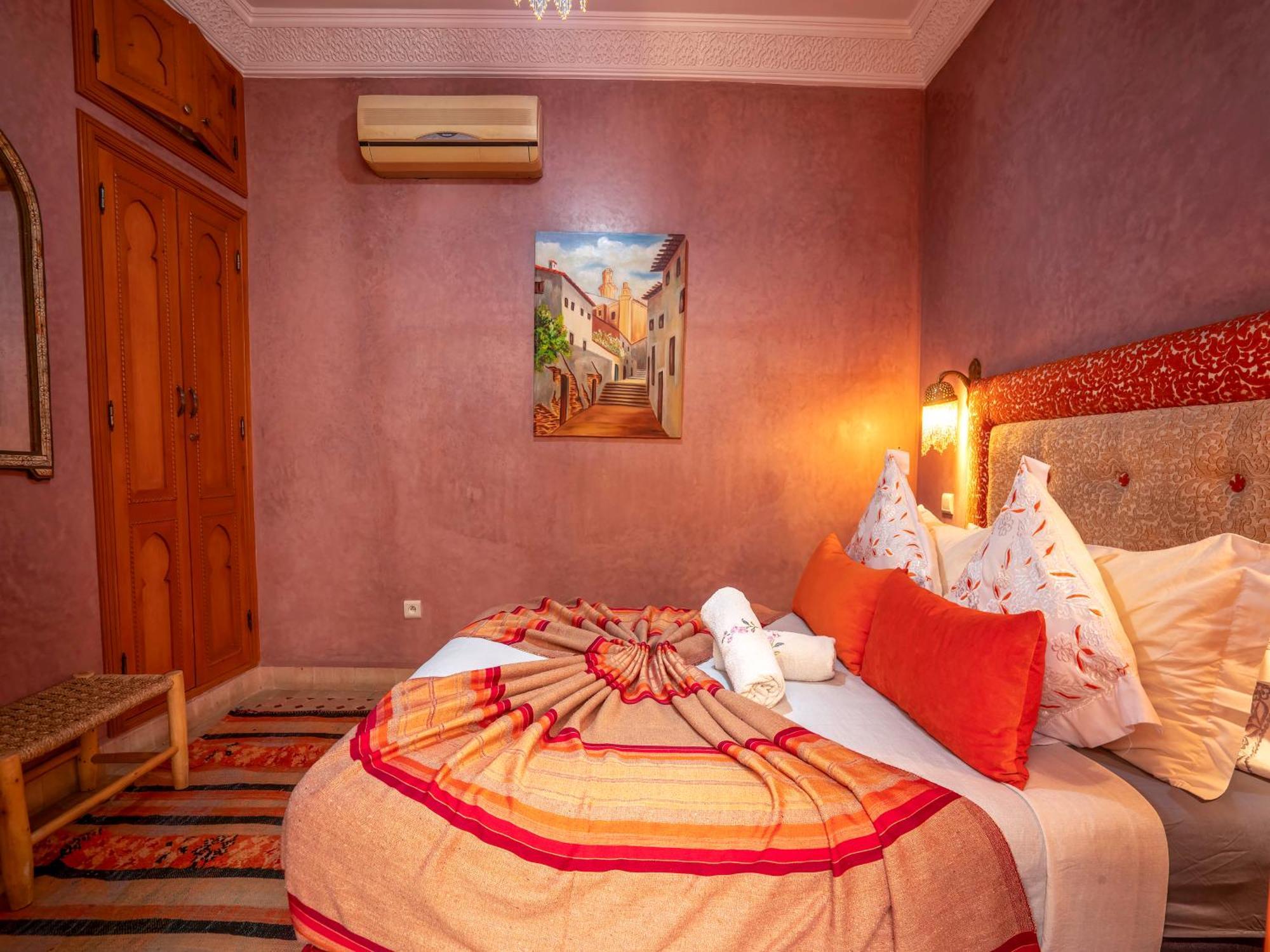 Riad Majdoulina Chez Jiji Марракеш Экстерьер фото