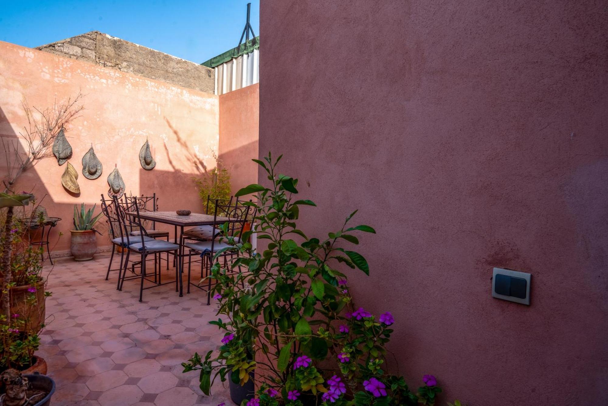 Riad Majdoulina Chez Jiji Марракеш Экстерьер фото